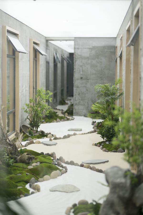 Bindun Langyi Hotel Yuzhong Buitenkant foto