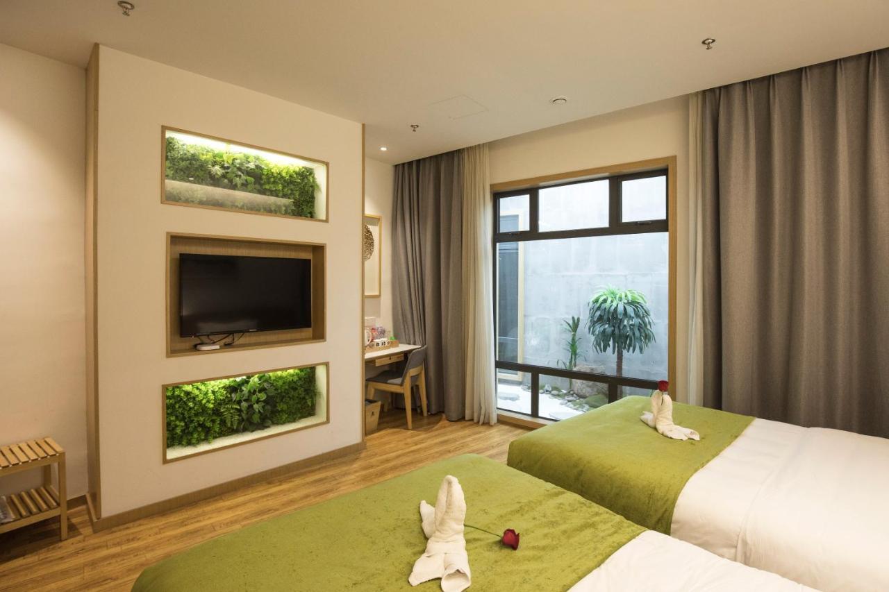 Bindun Langyi Hotel Yuzhong Buitenkant foto